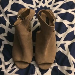 Brand new high heels